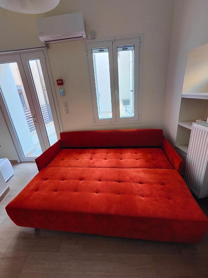 Litseli Apartment Атина Екстериор снимка