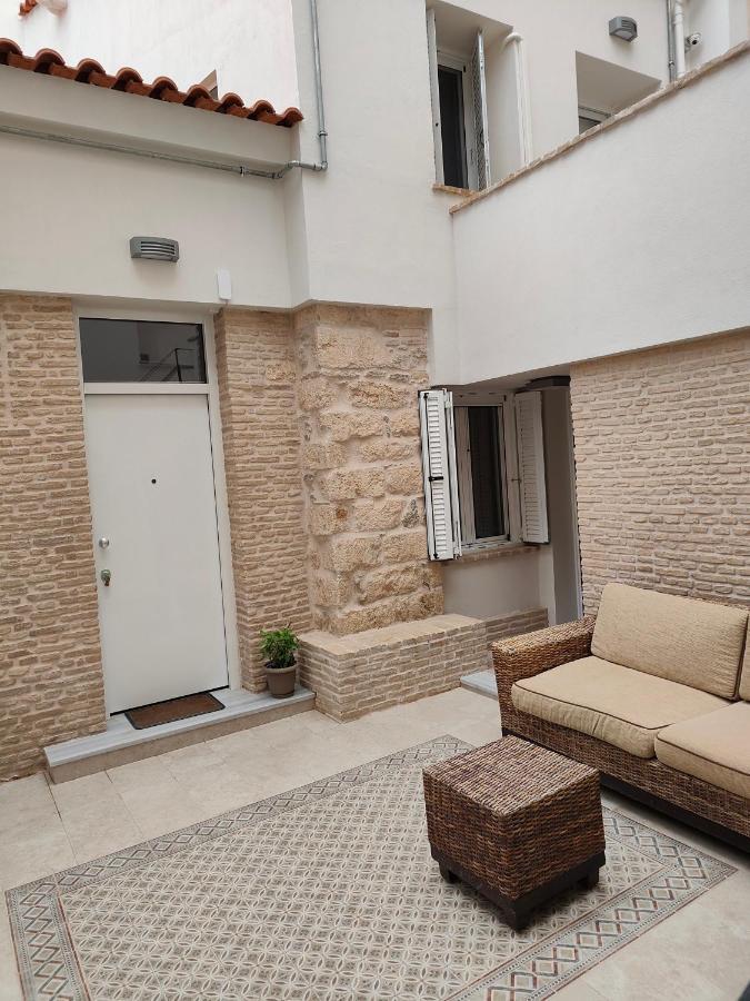 Litseli Apartment Атина Екстериор снимка