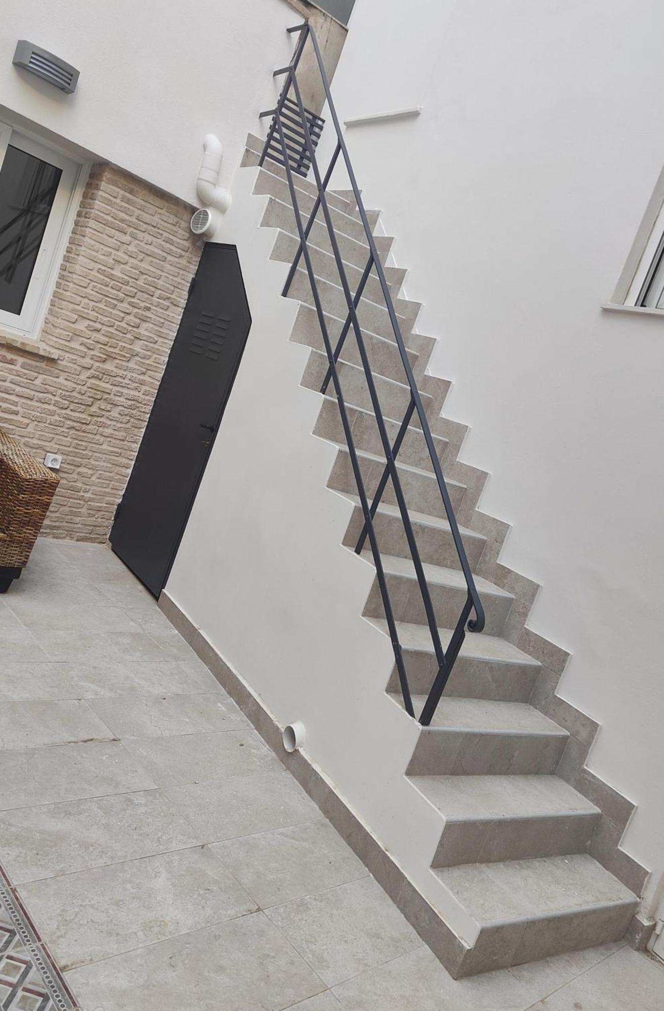Litseli Apartment Атина Екстериор снимка